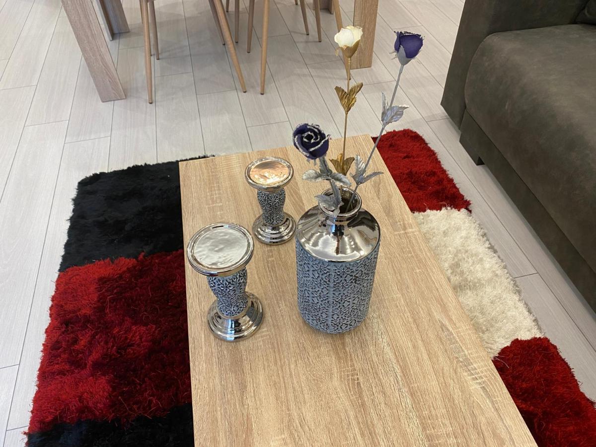 Helena'S Apartment Волос Екстериор снимка